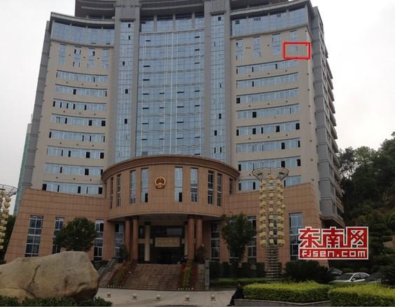 福建沙縣女教師從區(qū)長辦公室墜亡 警方調(diào)查 圖