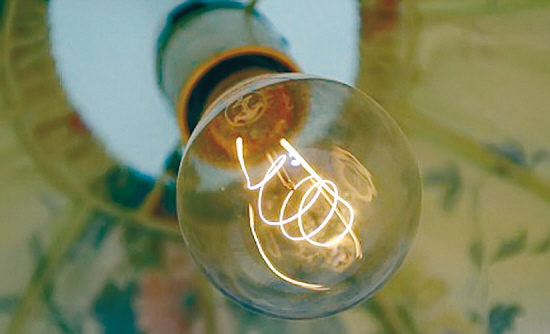 我國發(fā)布淘汰白熾燈路線圖 明年10月起逐步淘汰