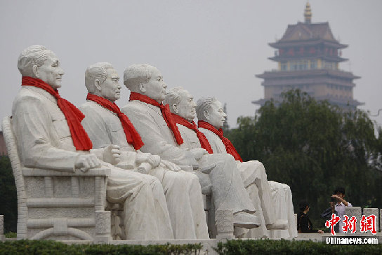 走基層·典型回訪：記華西村的轉型發展之路