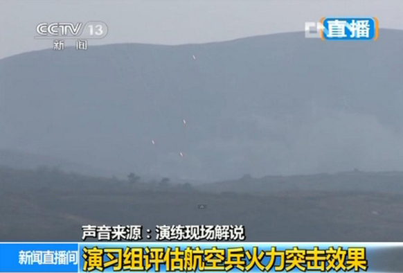 武直-10參與“2012南京對抗”實(shí)兵演練