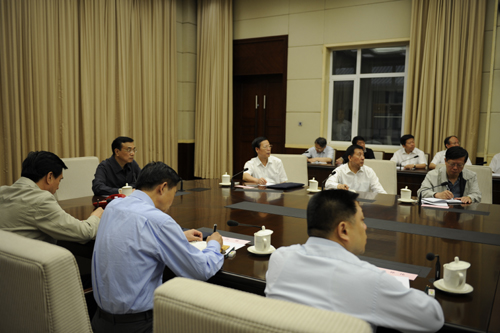 李克強召開關于德惠市特別重大火災事故視頻會議