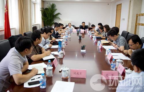 網民代表:網絡謠言嚴重扭曲青少年價值觀 須嚴厲打擊嚴控源頭