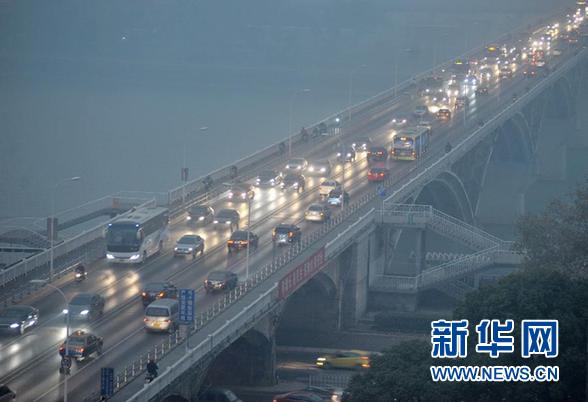 環(huán)保部與31個(gè)?。▍^(qū)、市）簽署《大氣污染防治目標(biāo)責(zé)任書》
