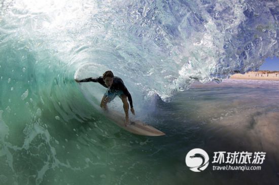 驚險刺激！盤點世界最美沖浪地