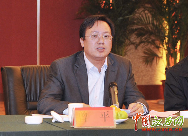 網(wǎng)媒江西行全南：全力打造贛南蘇區(qū)振興發(fā)展前沿陣地