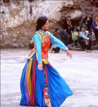 探秘四川神秘女王谷 一女可嫁多夫奇葩習俗