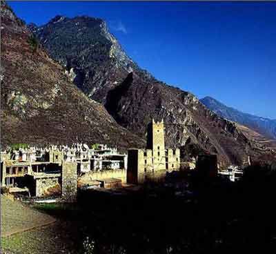 探秘四川神秘女王谷 一女可嫁多夫奇葩習俗