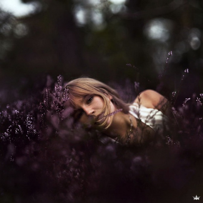 17歲美少女的夢(mèng)幻自拍：北歐人像攝影 組圖