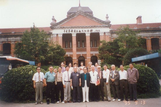 辛亥革命先驅(qū)向海潛其人其事