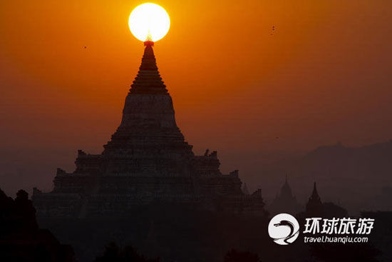 買一張環(huán)游世界機(jī)票就啟程