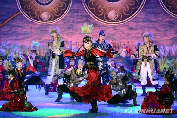 福海縣推出哈薩克族歌舞劇《烏倫古達斯坦(長詩)》