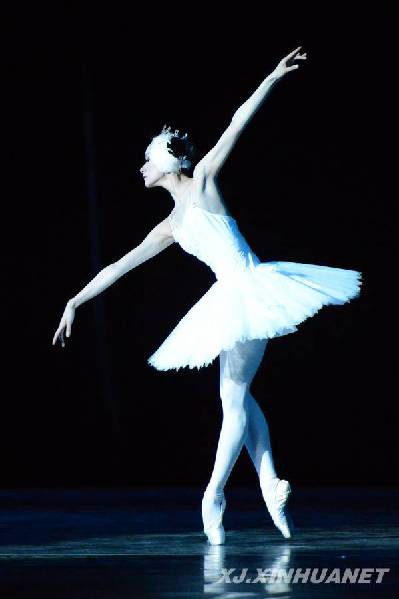 上海芭蕾舞團獻藝邊城