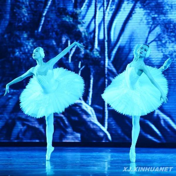 上海芭蕾舞團獻藝邊城