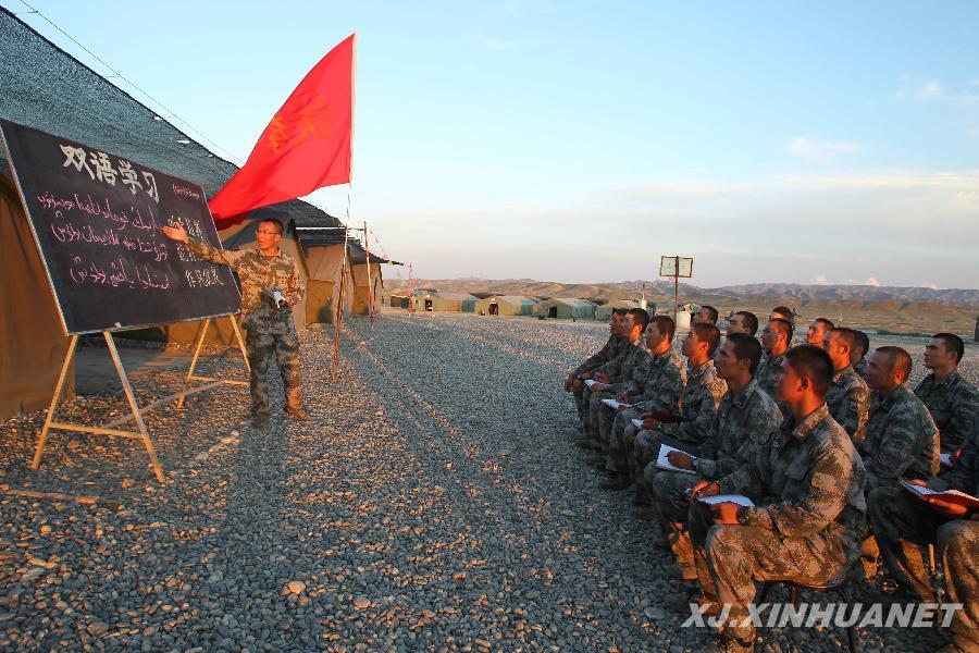 真情大愛澆灌團(tuán)結(jié)之花