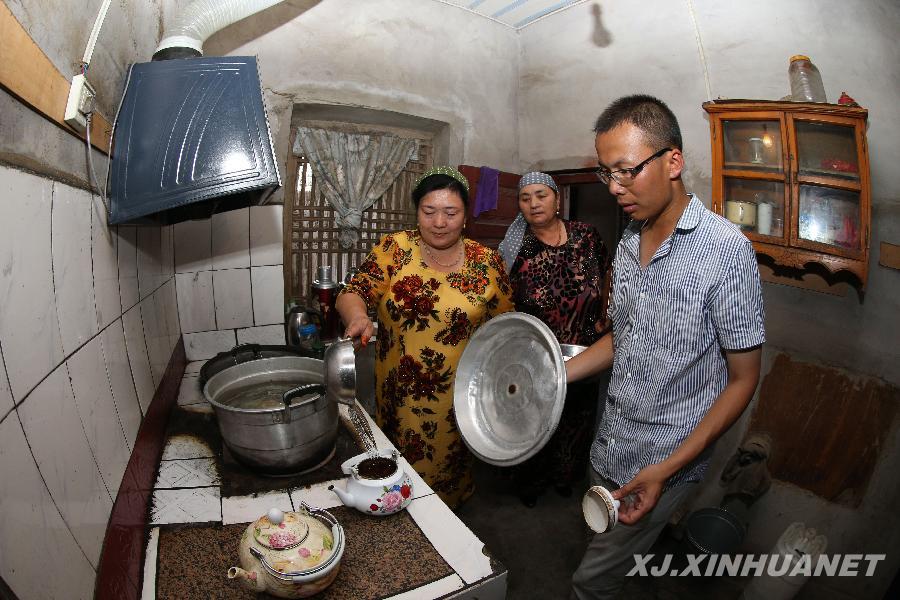 真情大愛澆灌團結之花