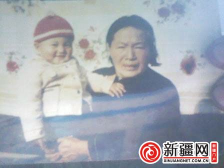 新疆一六旬母親尋子欲當面道歉：真的不是賣了你