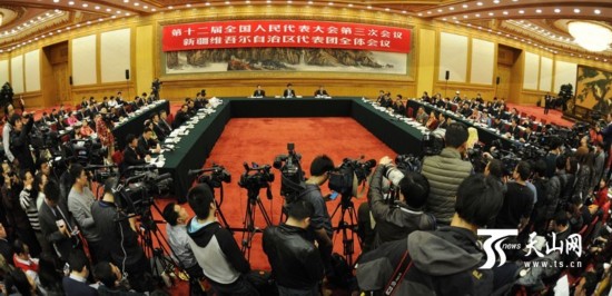 張春賢：實施“一帶一路”戰略 新疆大有可為