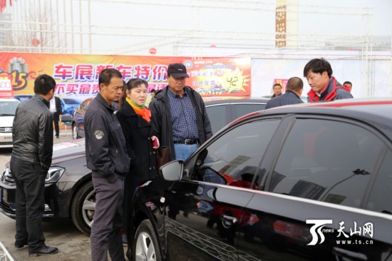 2015新疆3·15國際車展開幕（組圖）
