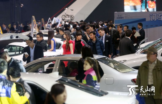 2015新疆3·15國際車展開幕（組圖）