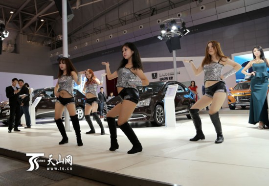 2015新疆3·15國際車展開幕（組圖）