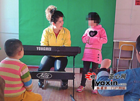 工資不到兩千愛心耐心考驗人 烏魯木齊民辦特教太難招