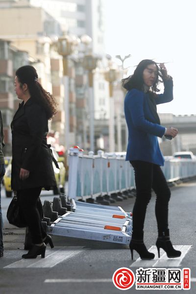 烏魯木齊大風天造成4條10千伏配網線路跳閘