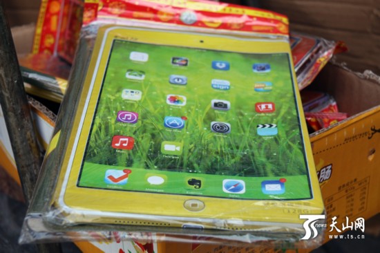 烏魯木齊:清明祭祀 你與文明還差幾步