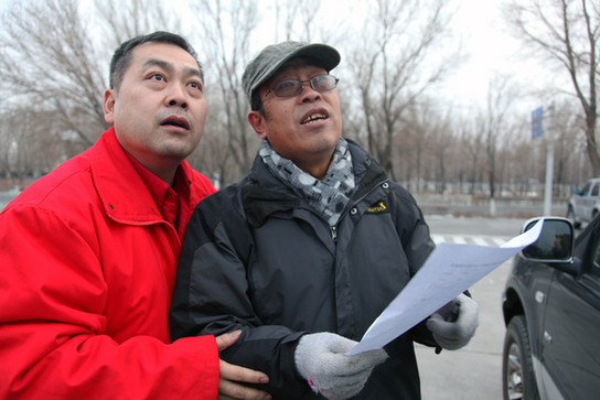 《中國石油員工基本知識讀本》叢書發到員工手中