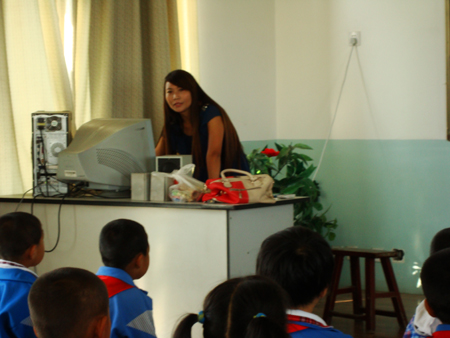 走課堂常態之路 抓高效課堂教學