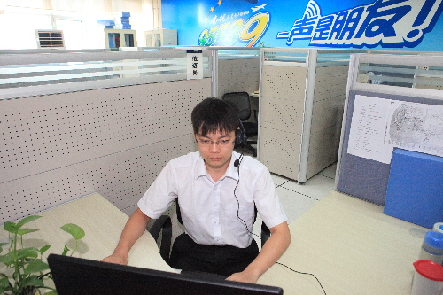 “呼”出來(lái)的國(guó)際范——探訪全國(guó)民航唯一俄語(yǔ)呼叫中心