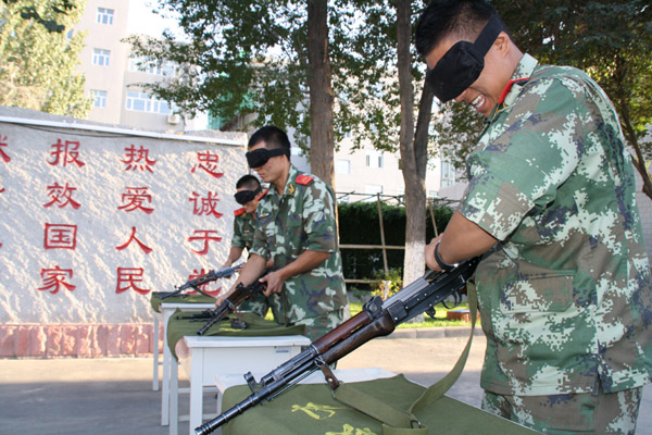 新疆公安邊防總隊(duì)后勤基地開(kāi)展“鑄忠誠(chéng)警魂 揚(yáng)青春警威”系列文化活動(dòng)