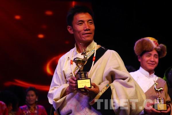 西藏民歌征集活動征到400首“天籟”