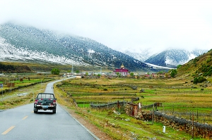 “大山”變通途——類烏齊：便捷交通看今朝