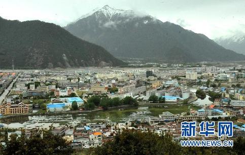 高原新城八一鎮(zhèn)