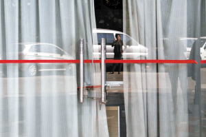 新旅游法實施近50天 云南近半旅游購物店關門