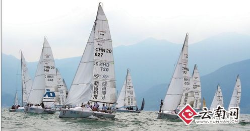 中國杯帆船賽上云南人爭鋒 高原戰隊不“打醬油”