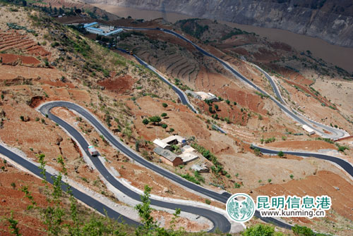 云南路政探索長效機制 力保農村公路安全暢通