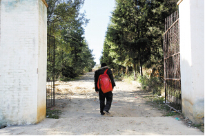 云南某職業學院12名學生邀約“拼酒量”至1人死亡