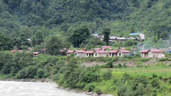環(huán)境衛(wèi)生提升獨龍江新農(nóng)村建設品質(zhì)