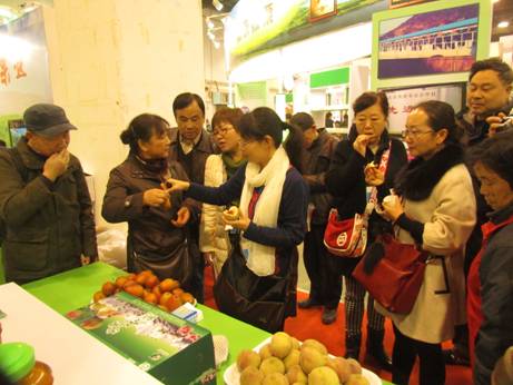 云南高原特色果品 深受杭州各界青睞