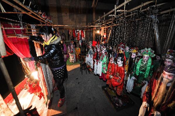 傳統木偶戲進山鄉 傳統文化迎新春