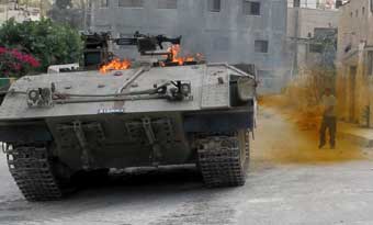 Israel, Palestinians clash in Jenin; UN backs Arafat