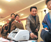 Celebrities lead China's tsunami donation efforts