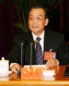 Rural regions and agriculture are the weakest links in China's economic and social development and they must, therefore, be continuously strengthened.