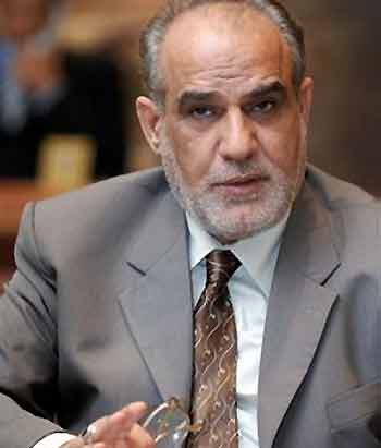 Iraqi: US delaying Saddam interrogations