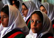 Fighting follows Afghan minister's killing