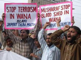 Protesters call for an end to the anti-al-Qaeda hunt