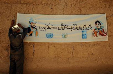 Afghanistan elections face more delays