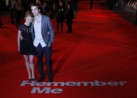 Celebs at premiere of 