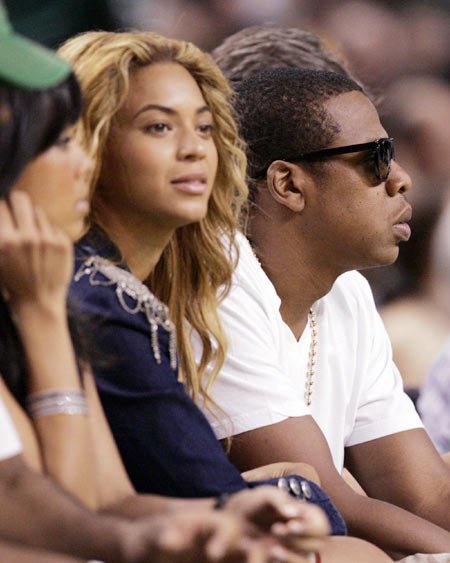 Beyonce and Jay-Z watch NBA game in Boston